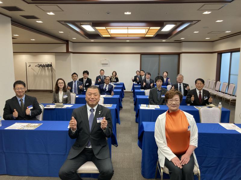 道は一つ。信ずれば成り、憂えば崩れる