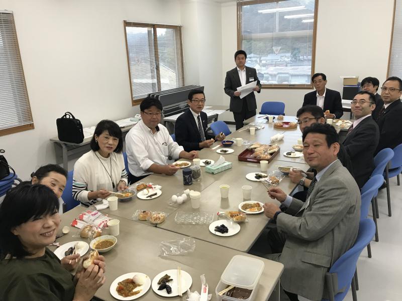 第79回 経営者モーニングセミナー朝食会の様子