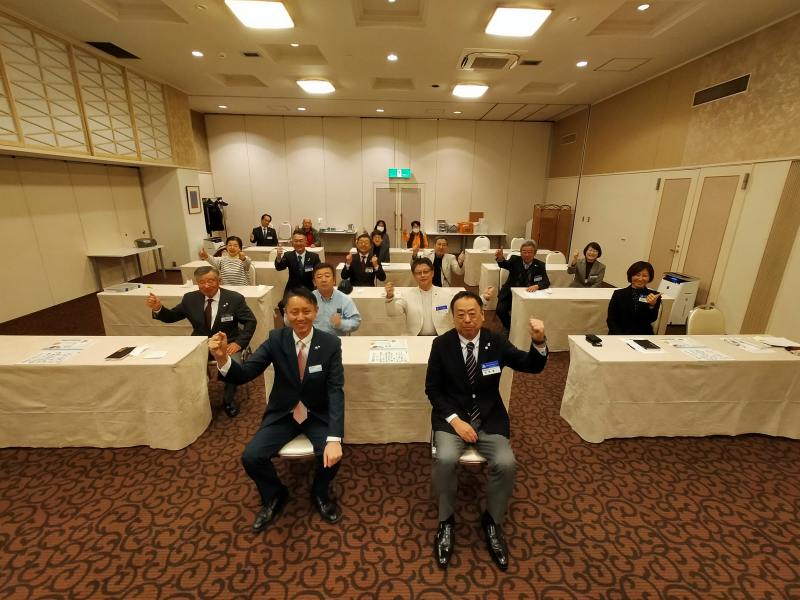 本を忘れず／泉 憲治 氏