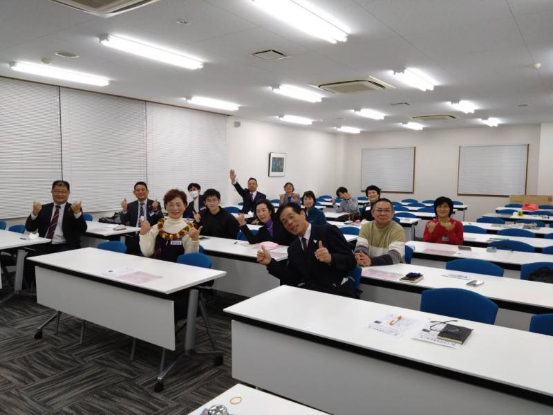 【開催報告】第326回『心と体を緩めるロミロミ』