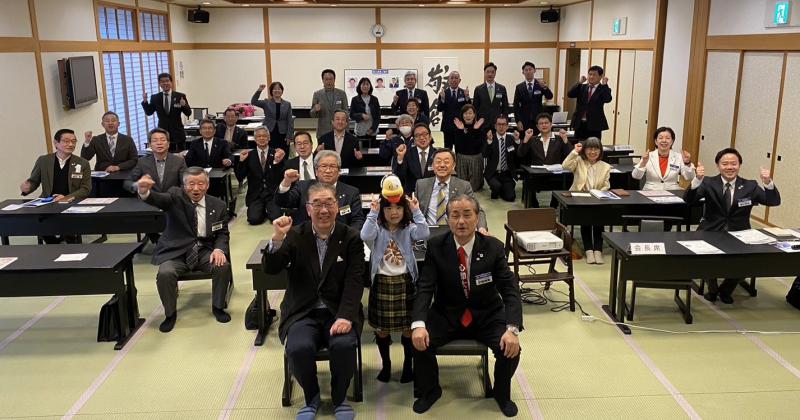 遠藤 雄幸氏  テーマ： 『 今を乗り越え その先へ 』