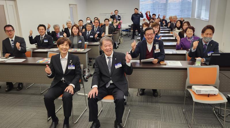 藤井明仁　郡山市倫理法人会朝礼代表委員　登壇!!　