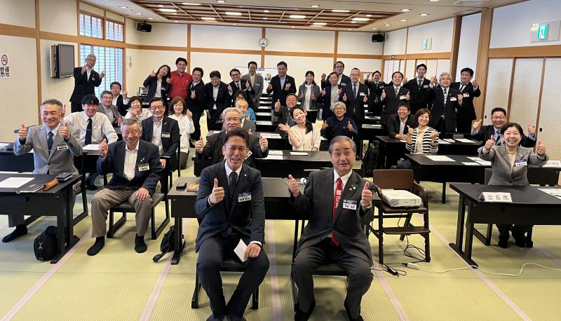 渡邊 健史氏 テーマ：『 決める､捨てる､続ける～後継者倫理塾で