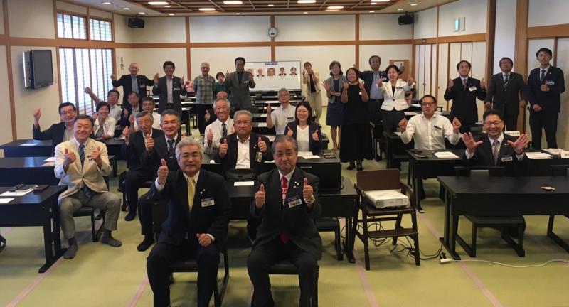 塩生 研志 氏 テーマ: 『 倫理との出会い 』