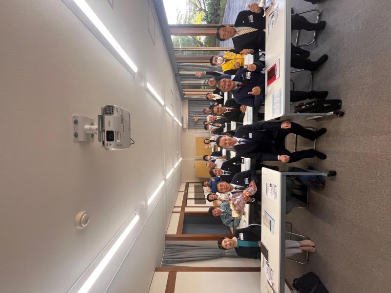 第211回「親ごころ」一般社団法人倫理研究所 研究員 泉 憲治氏