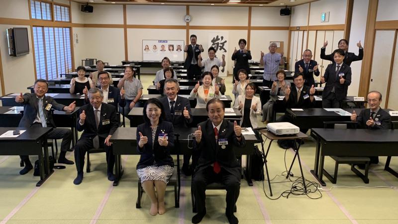 菅原 美智子 氏　テーマ： 『 声はひとなり  』