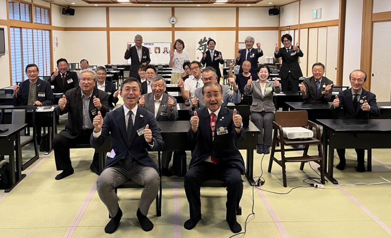 吉野 義晃 氏　　テーマ： 『 楽しむ力  』