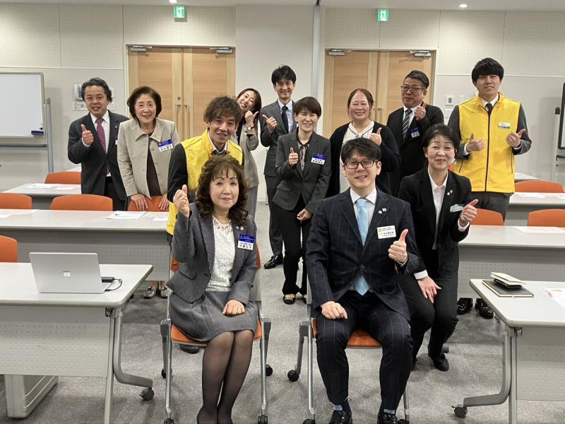 講師片山鉄太郎氏を囲んで 