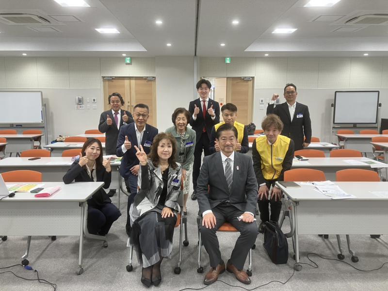講師 山口 和之氏を囲んで