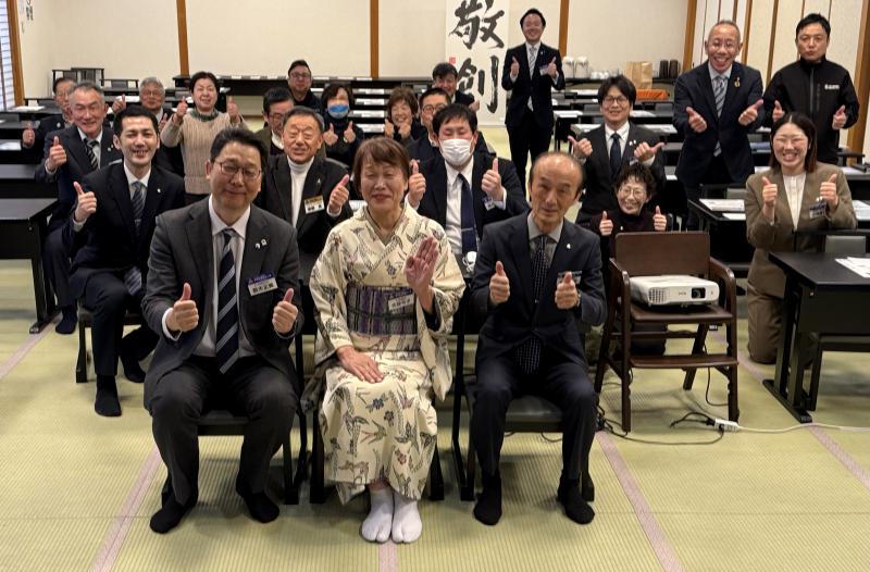 佐藤 令子 氏 テーマ:「倫理と書と私」