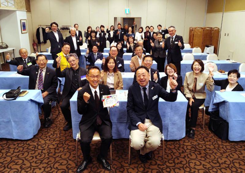 夫婦対鏡／渡辺義信氏